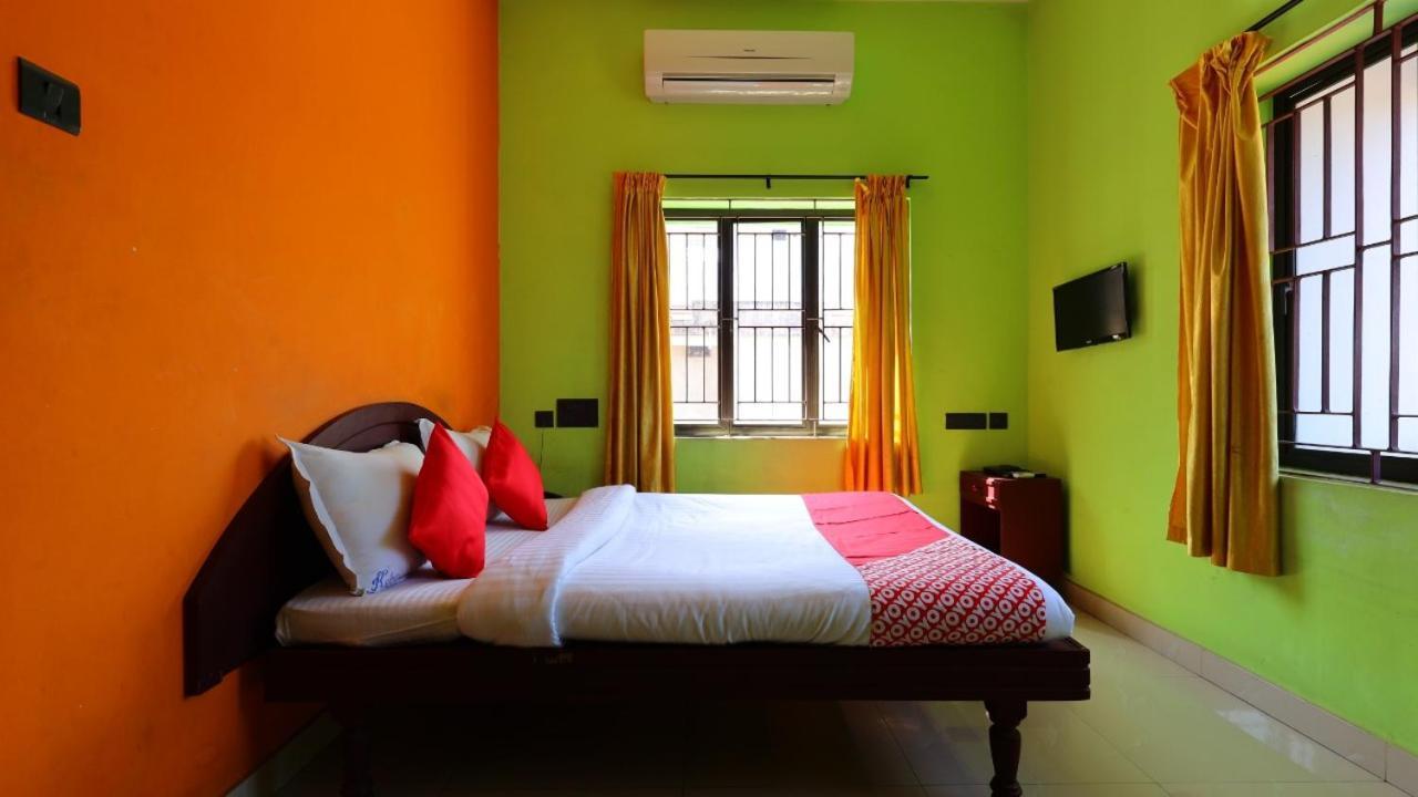 Kukuresidency Hotel Wadakkanchery ภายนอก รูปภาพ